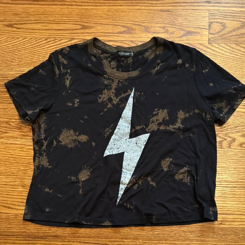 Black and Brown Short Sleeve Tee with Lightning Bolt